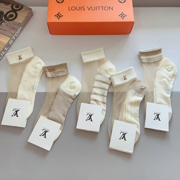 Louis Vuitton Socks LVO00013